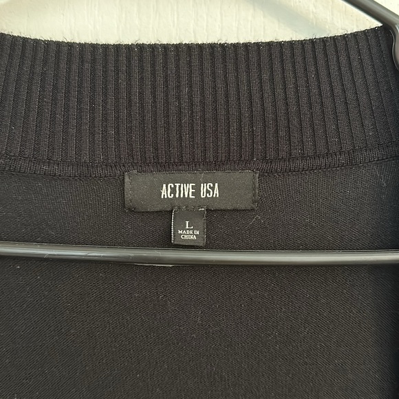 Active USA Black Cardigan with Pockets - Large - Picture 3 of 3